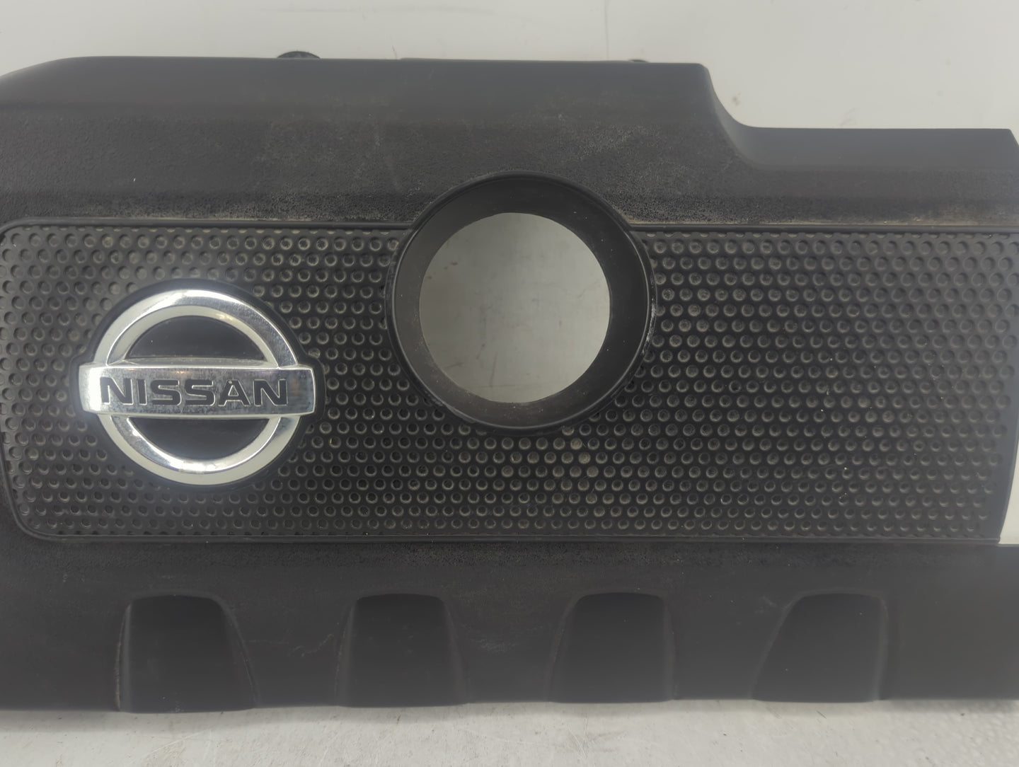 2015 Nissan Sentra Engine Cover - Oemusedautoparts1.com