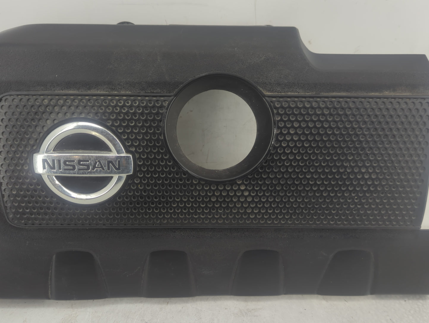 2015 Nissan Sentra Engine Cover - Oemusedautoparts1.com