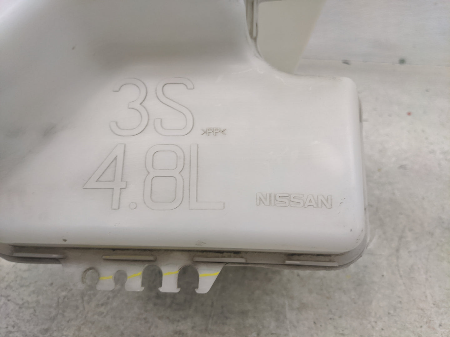 2013-2015 Nissan Sentra Windshield Washer Fluid Reservoir Bottle Oem - Oemusedautoparts1.com