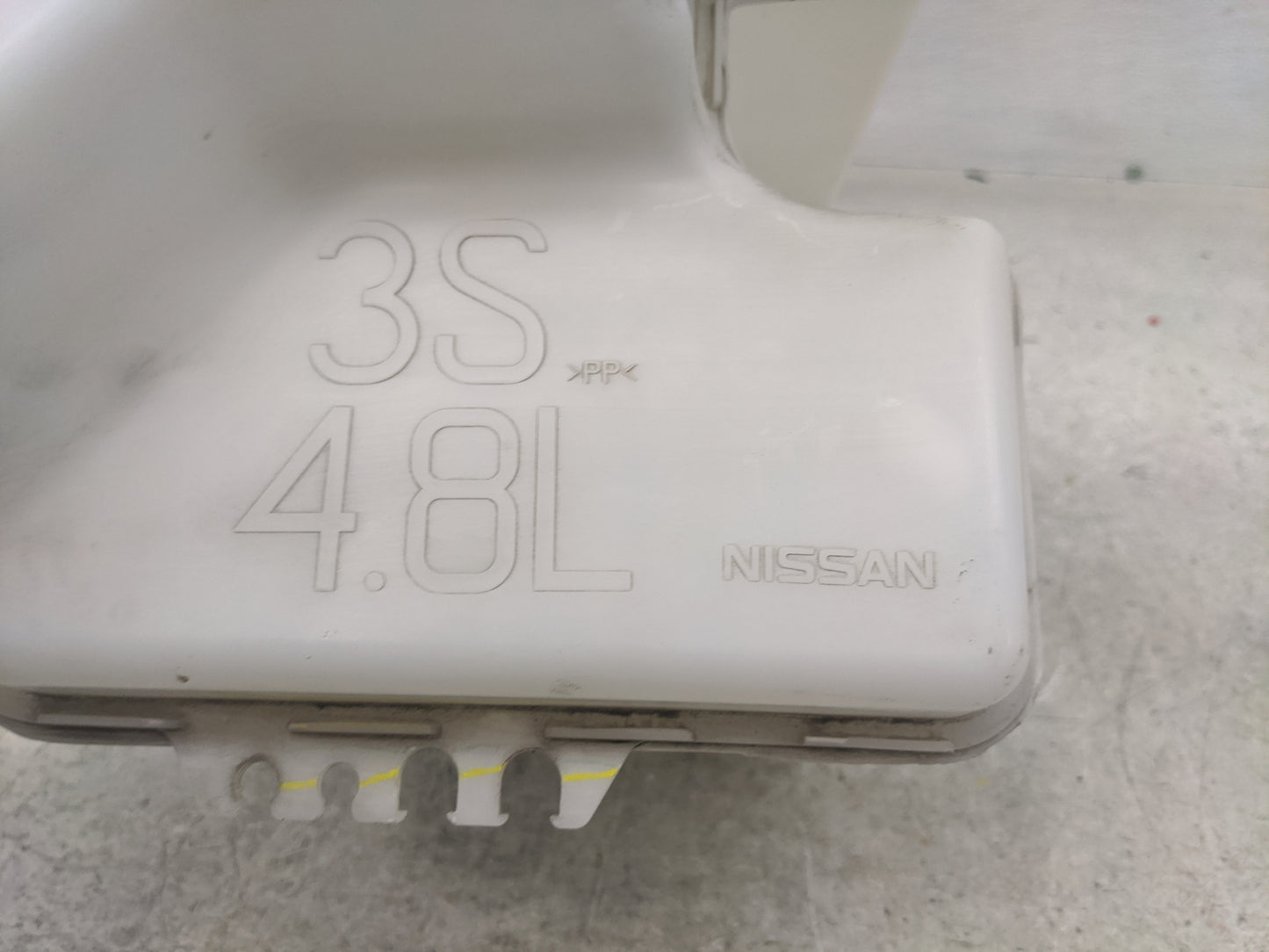 2013-2015 Nissan Sentra Windshield Washer Fluid Reservoir Bottle Oem - Oemusedautoparts1.com