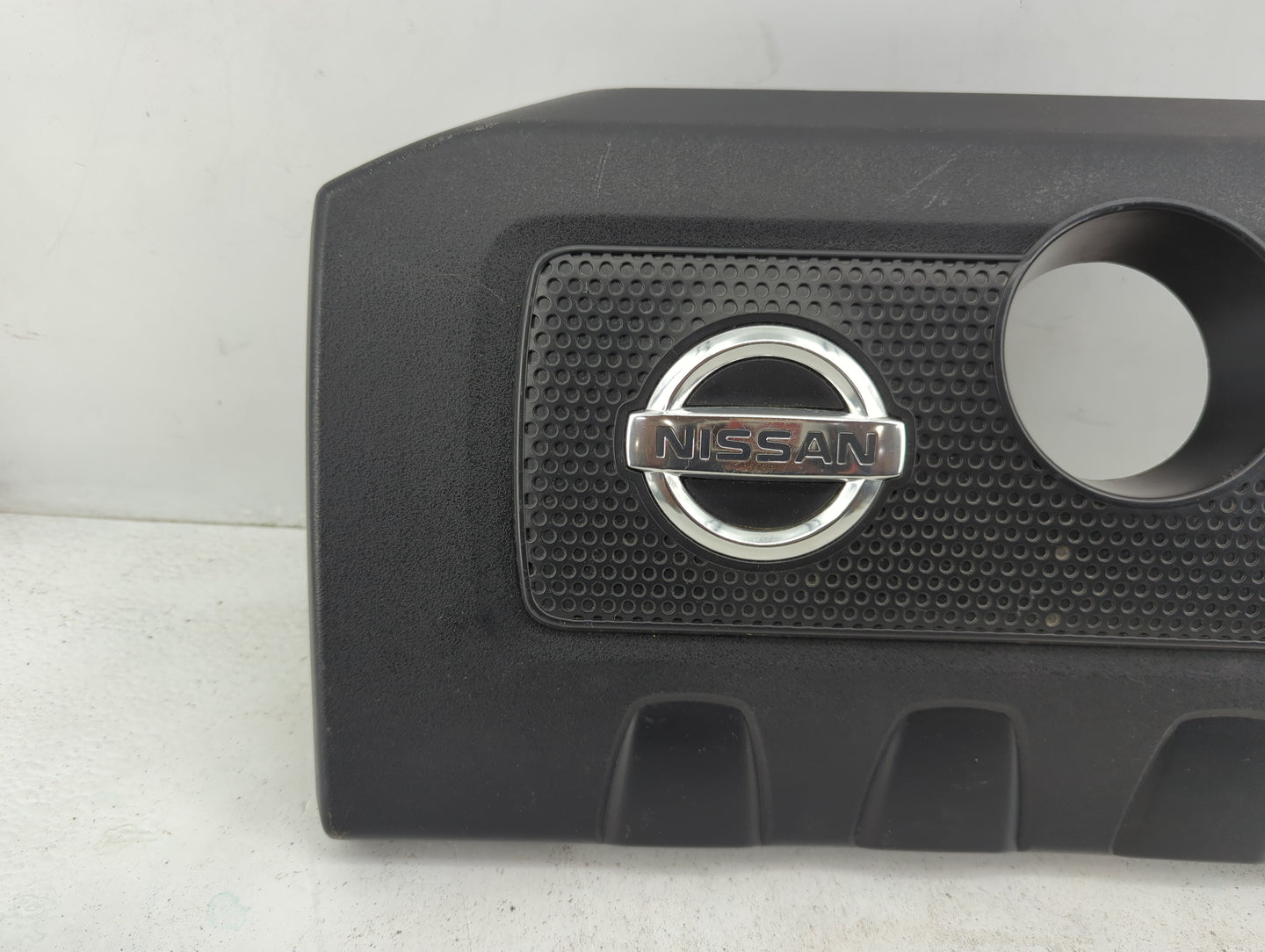 2015 Nissan Sentra Engine Cover - Oemusedautoparts1.com