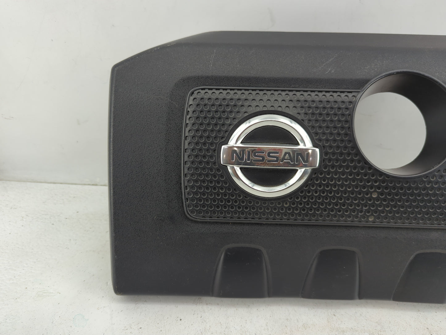 2015 Nissan Sentra Engine Cover - Oemusedautoparts1.com