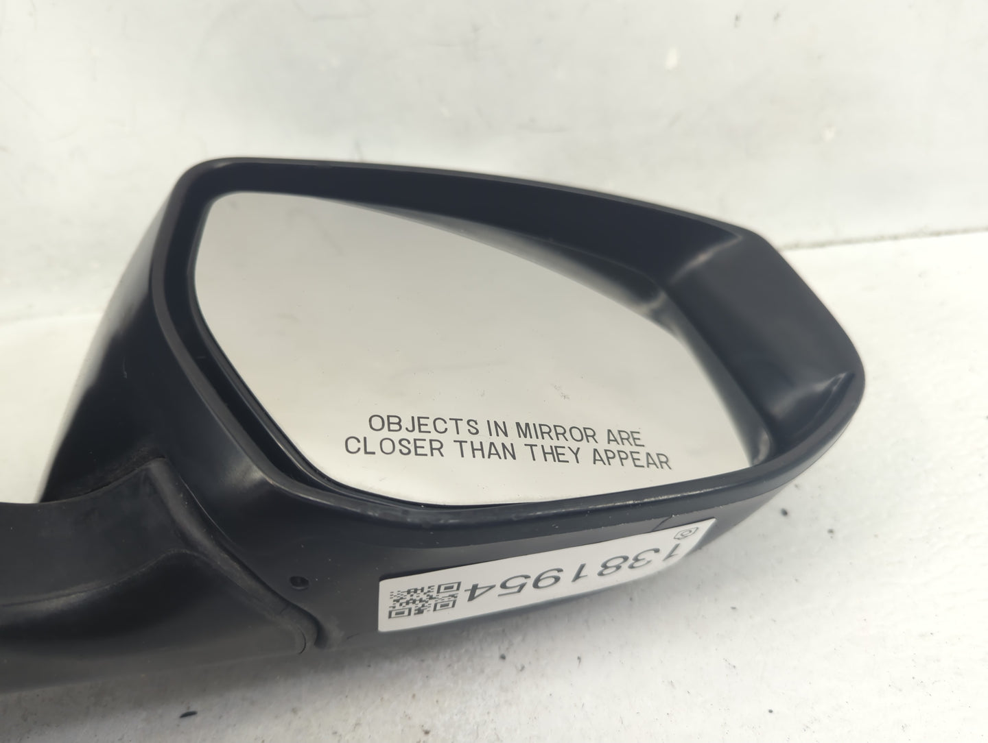 2013-2015 Nissan Sentra Passenger Side View Mirror - Right Door Mirror OEM Used - Oemusedautoparts1.com