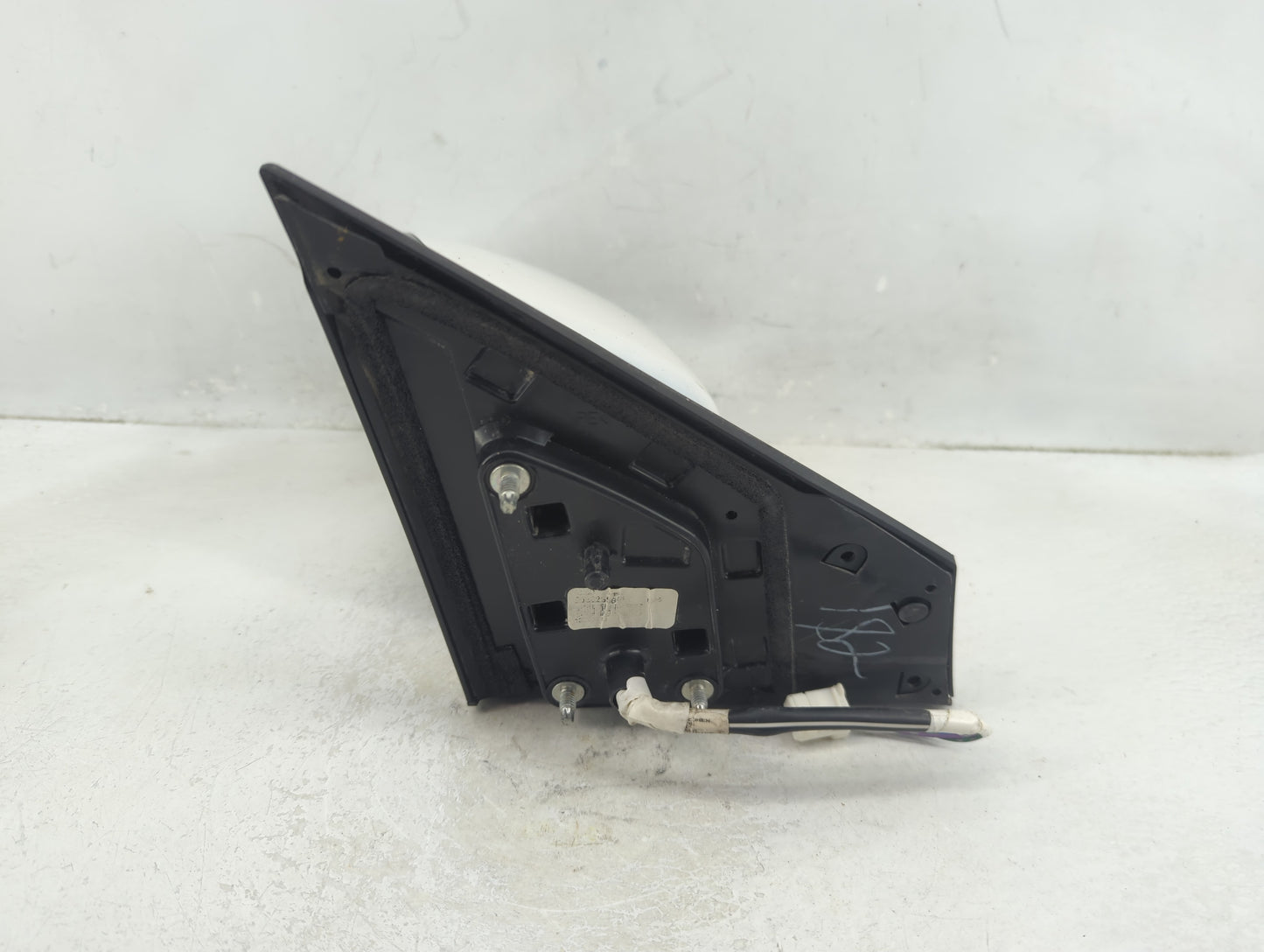 2013-2015 Nissan Sentra Driver Side View Mirror - Left Door Mirror OEM Used - Oemusedautoparts1.com