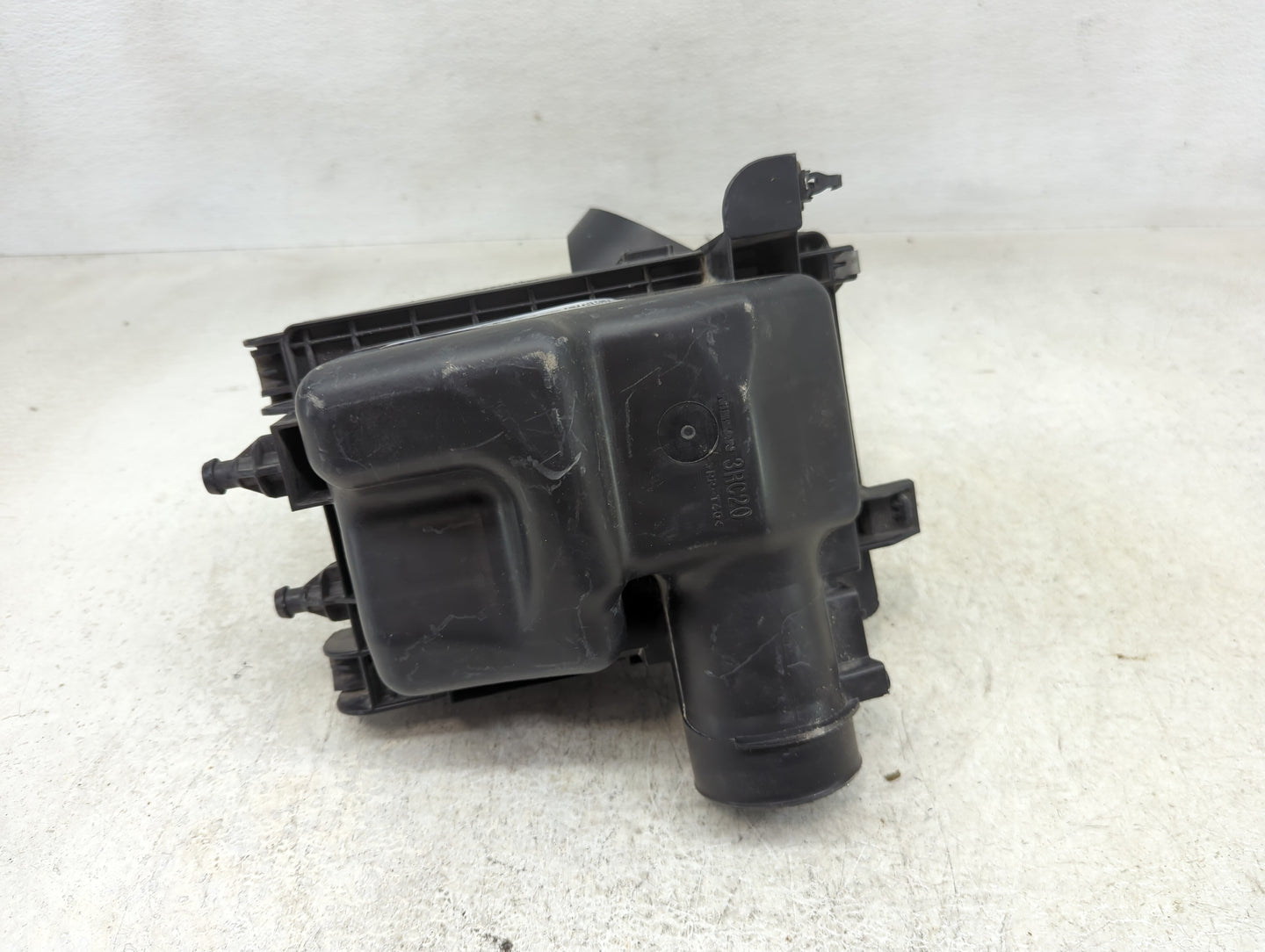 2015 Nissan Sentra Air Cleaner Intake-duct Hose Tube - Oemusedautoparts1.com