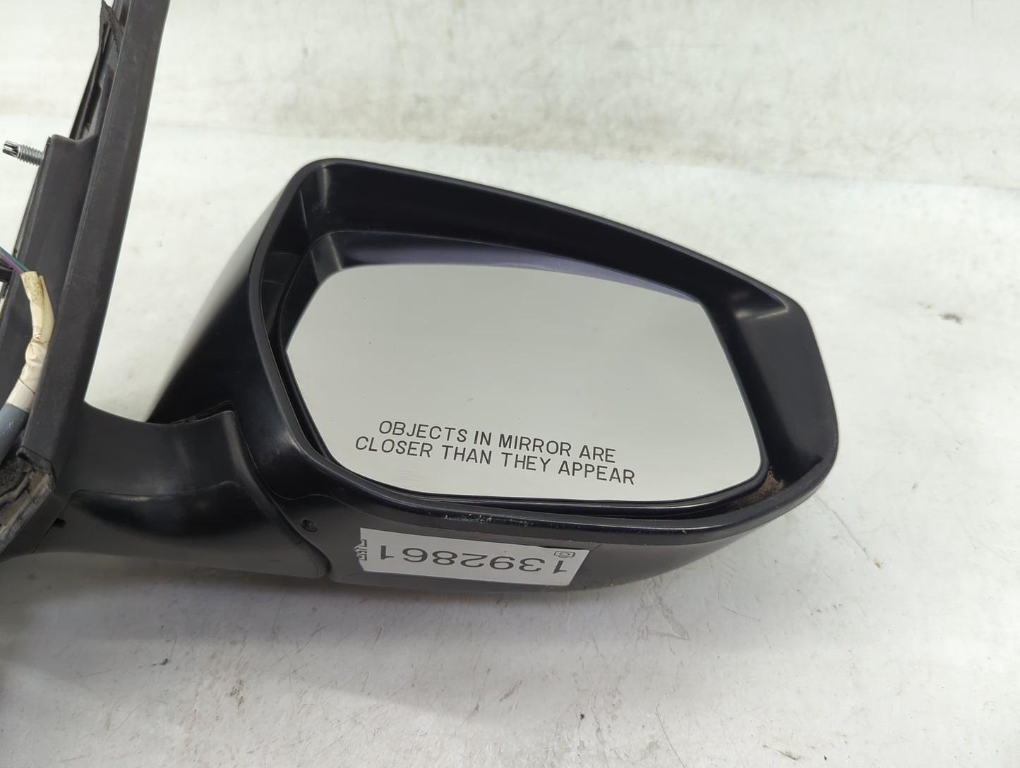 2013-2015 Nissan Sentra Passenger Side View Mirror - Right Door Mirror OEM Used - Oemusedautoparts1.com