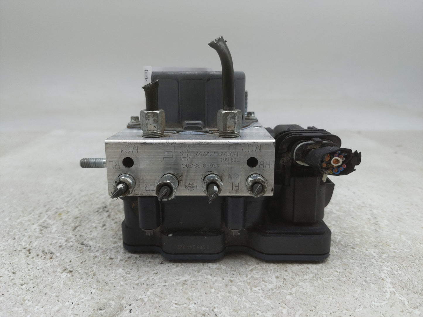 2014-2015 Nissan Sentra ABS Pump Control Module Replacement P/N:269 661 47660 3SG0C Fits Fits 2014 2015 OEM Used Auto Parts 