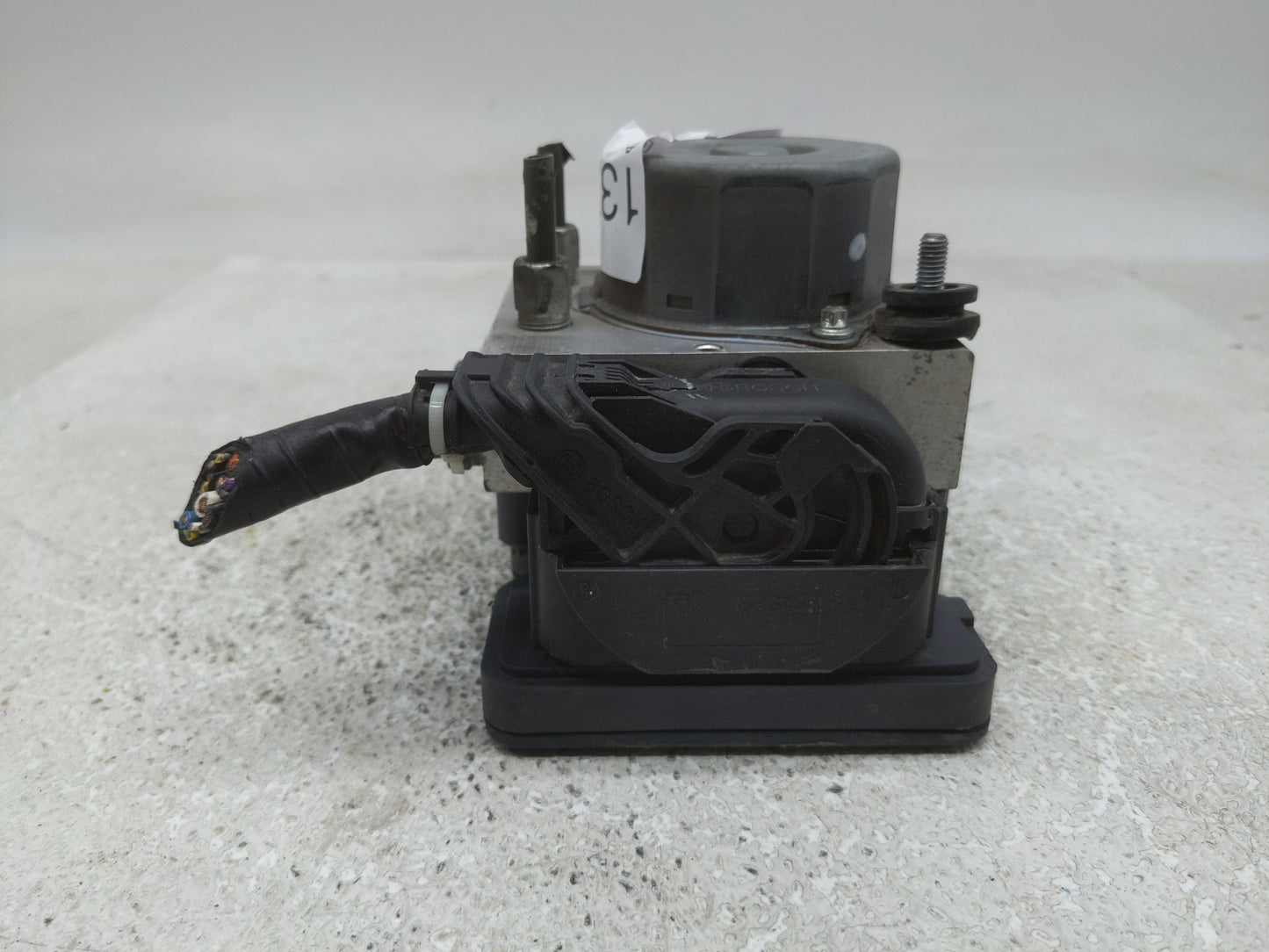 2015 Nissan Sentra ABS Pump Control Module Replacement P/N:47660 9AN0A Fits OEM Used Auto Parts - Oemusedautoparts1.com