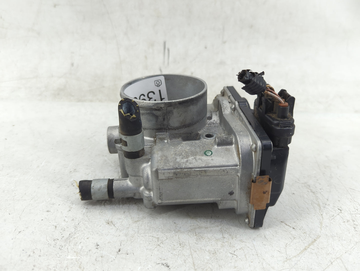 2013-2019 Nissan Sentra Throttle Body P/N:3RA60-01 Fits Fits 2013 2014 2015 2016 2017 2018 2019 OEM Used Auto Parts - Oemuse