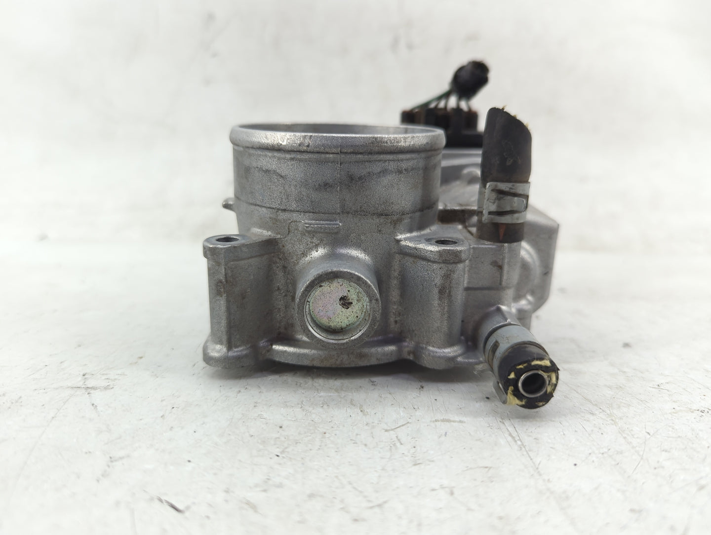 2013-2019 Nissan Sentra Throttle Body P/N:3RA60-01 Fits Fits 2013 2014 2015 2016 2017 2018 2019 OEM Used Auto Parts - Oemuse