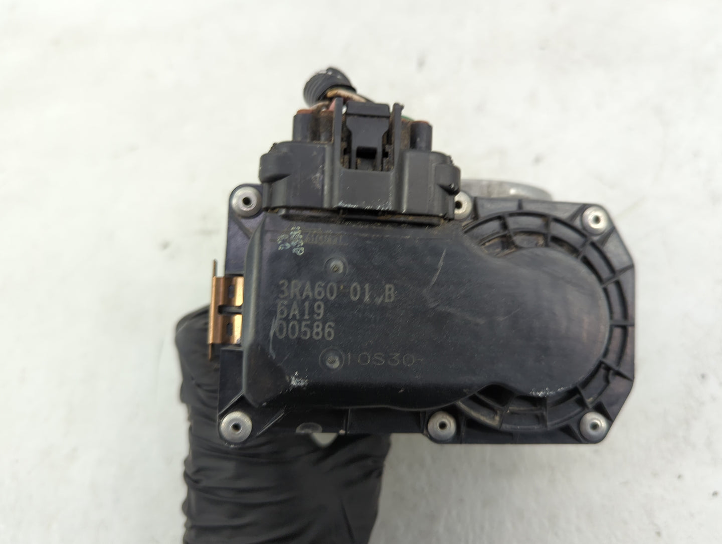 2013-2019 Nissan Sentra Throttle Body P/N:3RA60-01 Fits Fits 2013 2014 2015 2016 2017 2018 2019 OEM Used Auto Parts - Oemuse