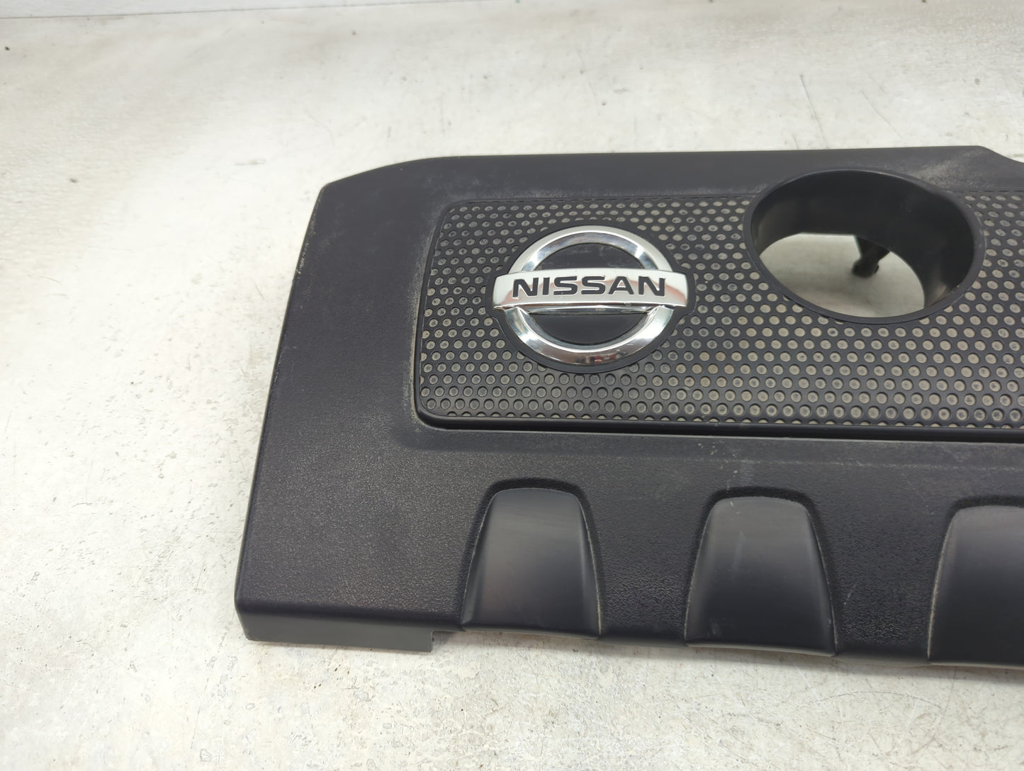 2015 Nissan Sentra Engine Cover - Oemusedautoparts1.com