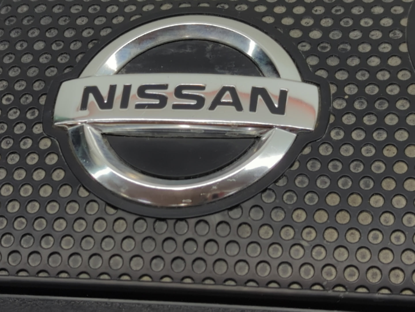 2015 Nissan Sentra Engine Cover - Oemusedautoparts1.com