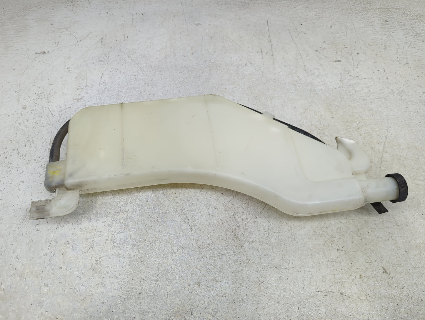 2013-2019 Nissan Sentra Radiator Coolant Overflow Expansion Tank Bottle 1393643 - Oemusedautoparts1.com