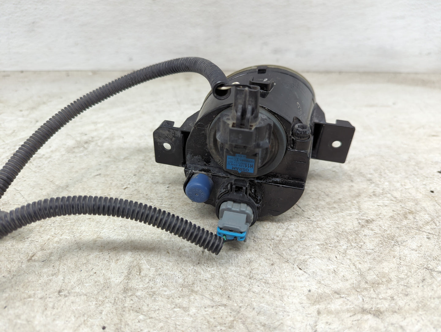 2004-2019 Nissan Sentra Passenger Right Oem Front Light Lamp - Oemusedautoparts1.com
