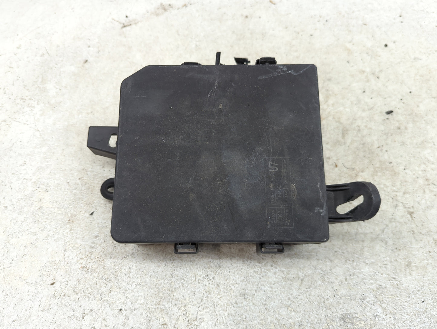 2013-2019 Nissan Sentra Fusebox Fuse Box Panel Relay Module P/N:284B7 1KM0B 284B7 3RA1A Fits OEM Used Auto Parts - Oemusedau