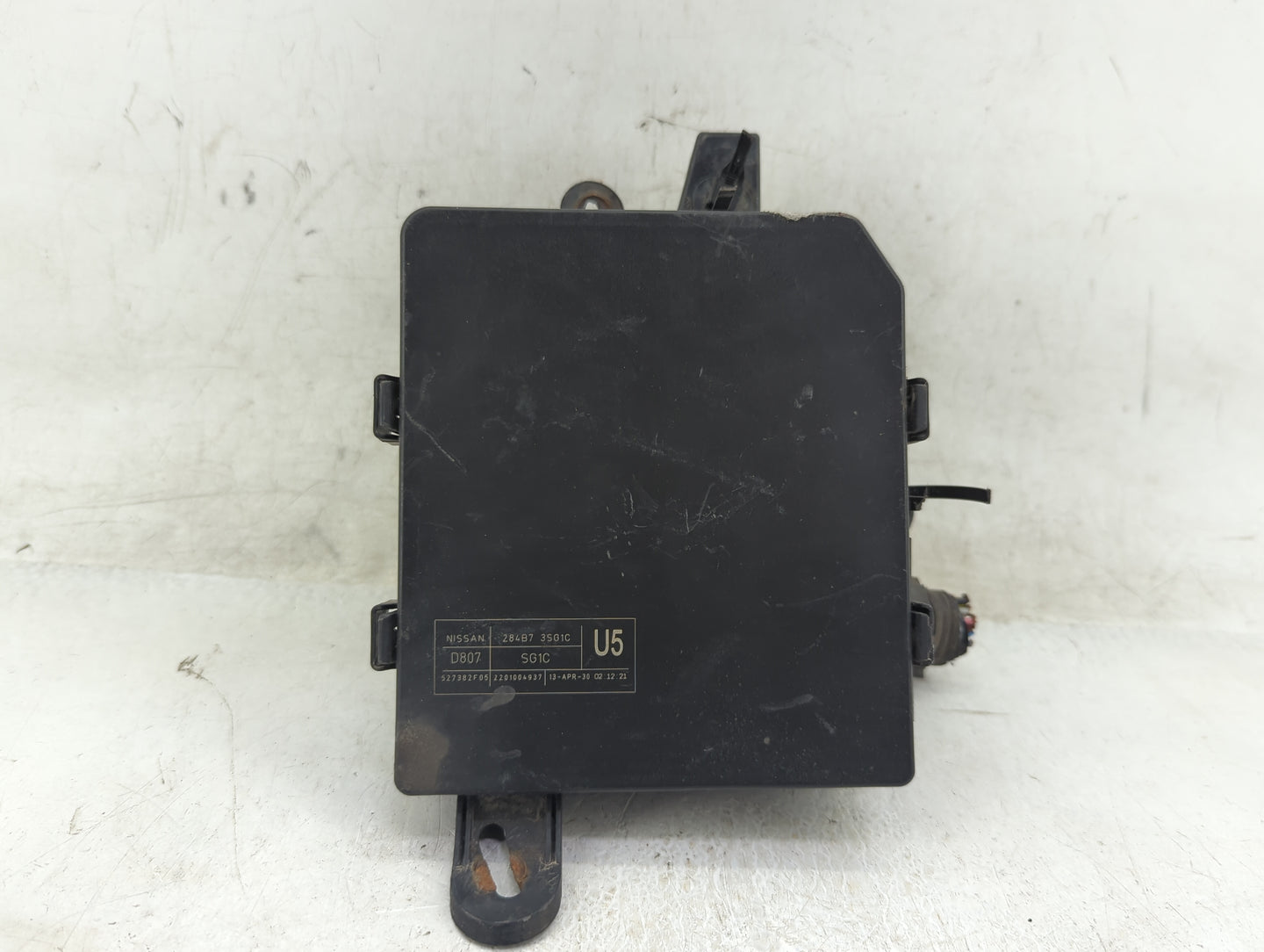 2013-2019 Nissan Sentra Fusebox Fuse Box Panel Relay Module P/N:284B7 3SG1C Fits Fits 2013 2014 2015 2016 2017 2018 2019 OEM