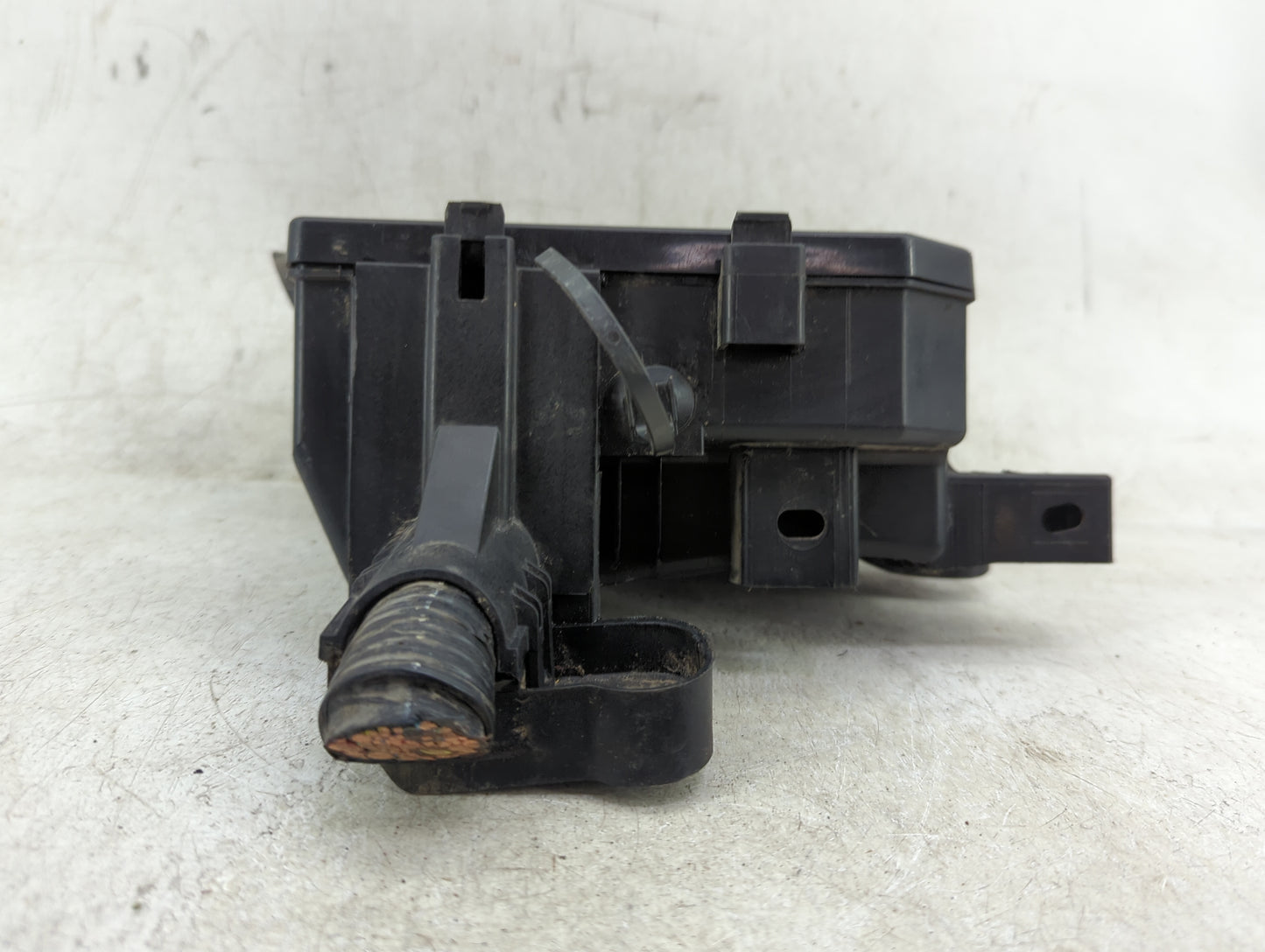 2013-2019 Nissan Sentra Fusebox Fuse Box Panel Relay Module Fits Fits 2013 2014 2015 2016 2017 2018 2019 OEM Used Auto Parts