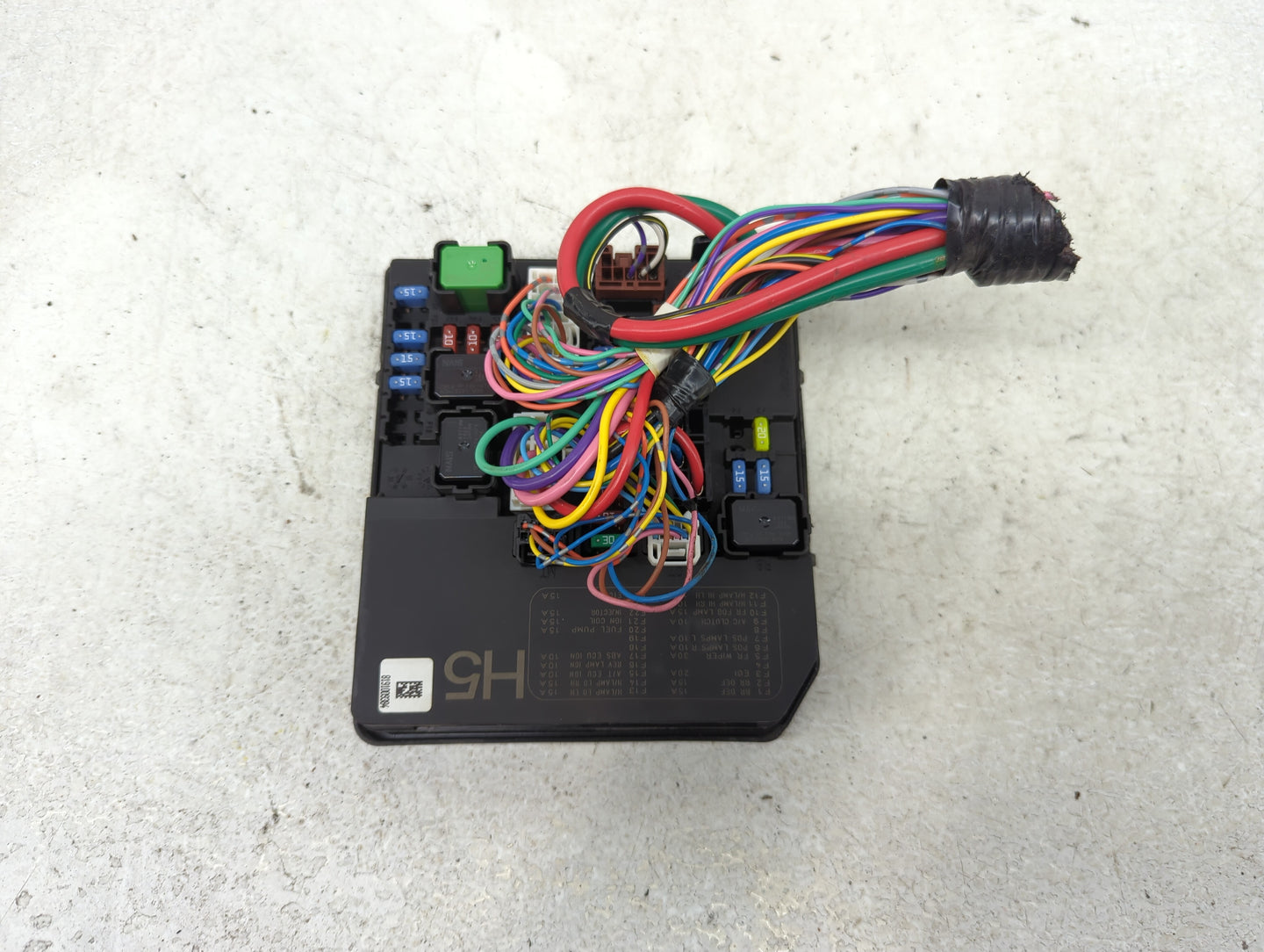 2013-2019 Nissan Sentra Fusebox Fuse Box Panel Relay Module Fits Fits 2013 2014 2015 2016 2017 2018 2019 OEM Used Auto Parts