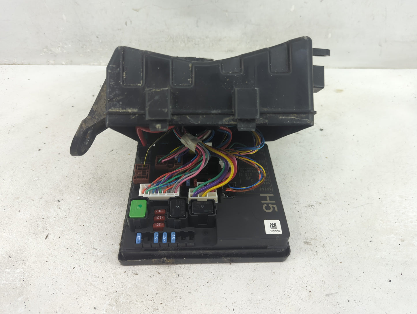 2013-2019 Nissan Sentra Fusebox Fuse Box Panel Relay Module Fits Fits 2013 2014 2015 2016 2017 2018 2019 OEM Used Auto Parts
