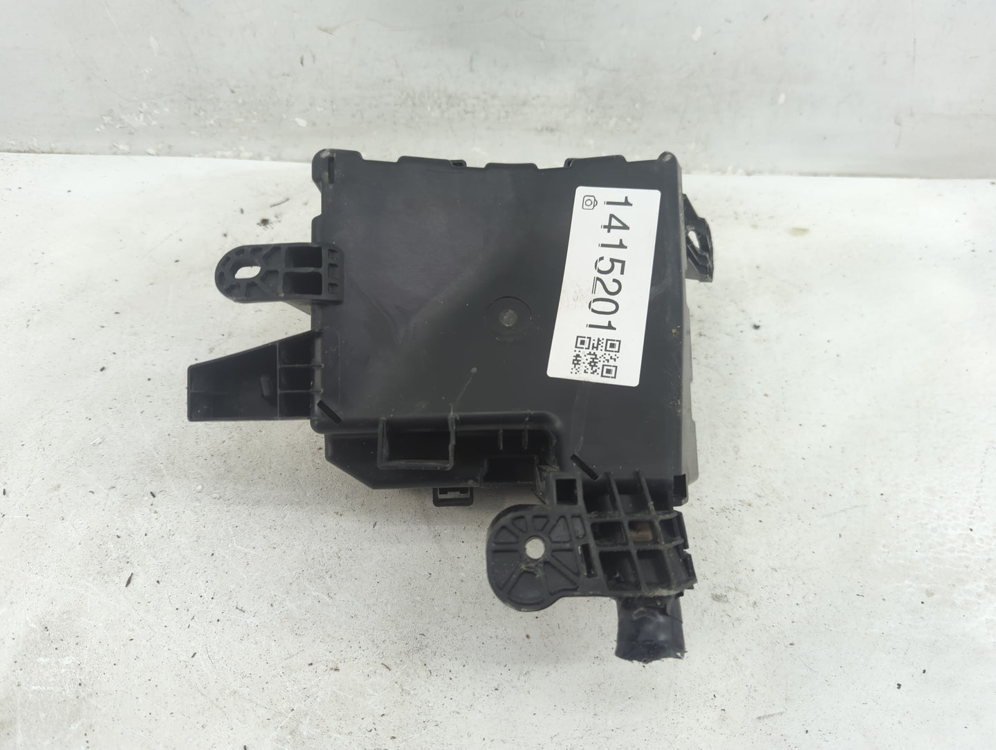 2013-2019 Nissan Sentra Fusebox Fuse Box Panel Relay Module Fits Fits 2013 2014 2015 2016 2017 2018 2019 OEM Used Auto Parts