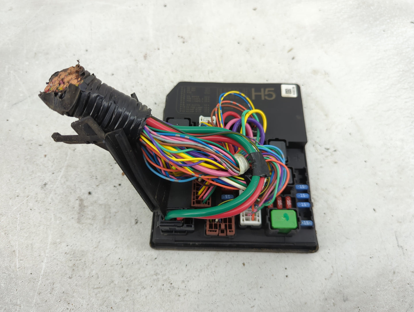 2013-2019 Nissan Sentra Fusebox Fuse Box Panel Relay Module Fits Fits 2013 2014 2015 2016 2017 2018 2019 OEM Used Auto Parts