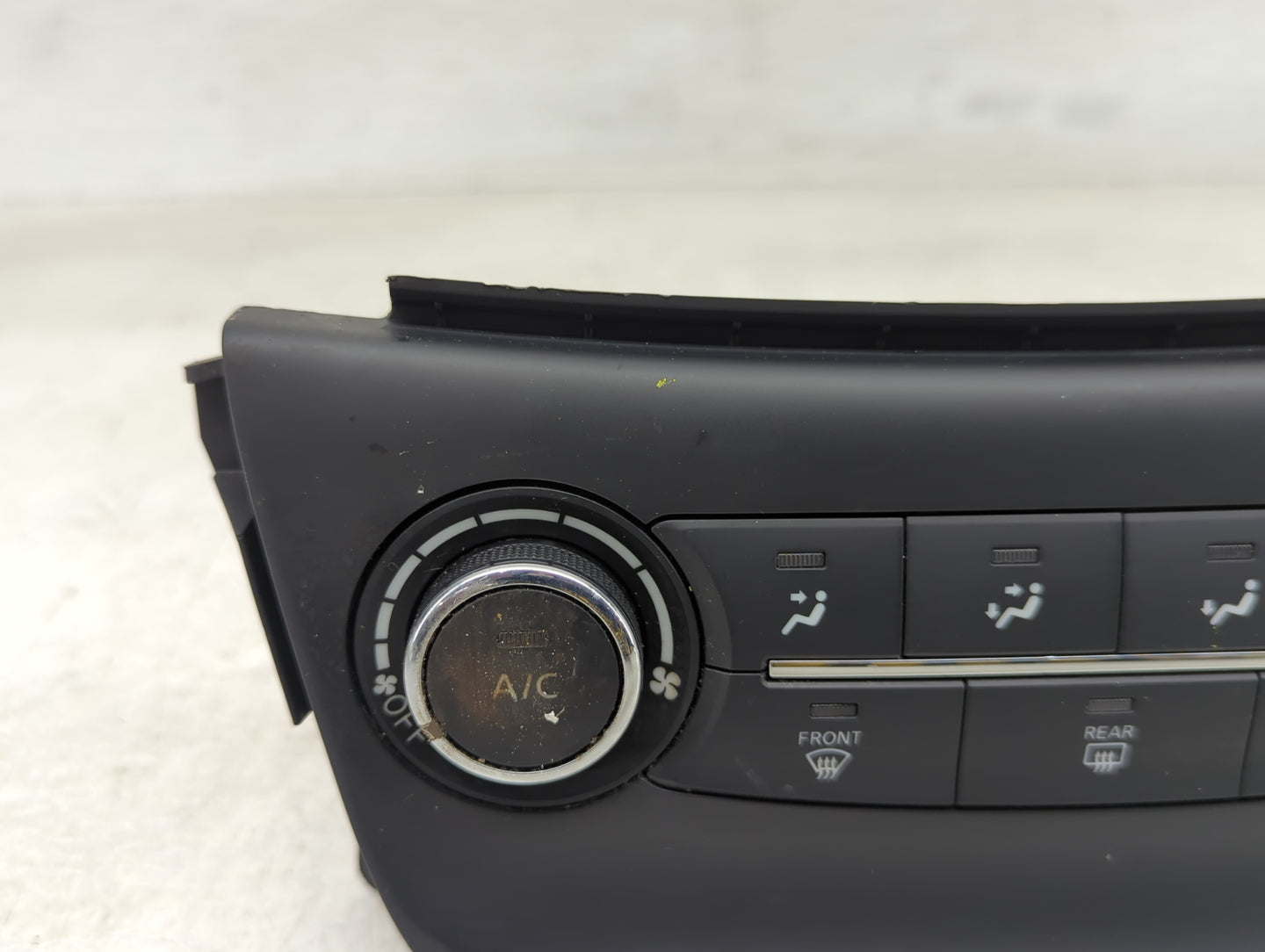 2015-2017 Nissan Sentra Climate Control Module Temperature AC/Heater Replacement P/N:275004AT2A Fits Fits 2015 2016 2017 OEM