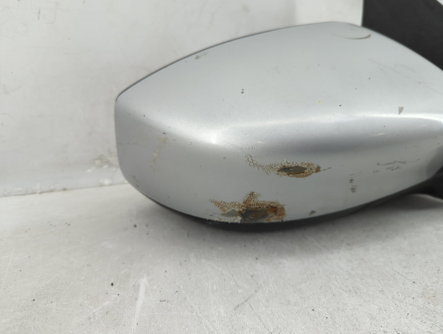 2013-2015 Nissan Sentra Passenger Side View Mirror - Right Door Mirror OEM Used - Oemusedautoparts1.com