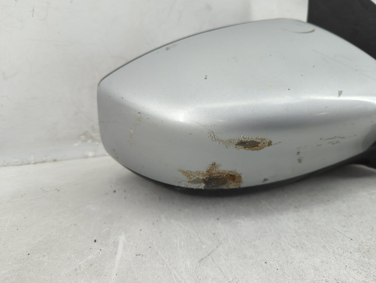 2013-2015 Nissan Sentra Passenger Side View Mirror - Right Door Mirror OEM Used - Oemusedautoparts1.com