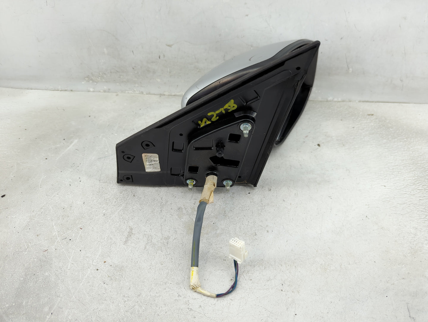 2013-2015 Nissan Sentra Passenger Side View Mirror - Right Door Mirror OEM Used - Oemusedautoparts1.com