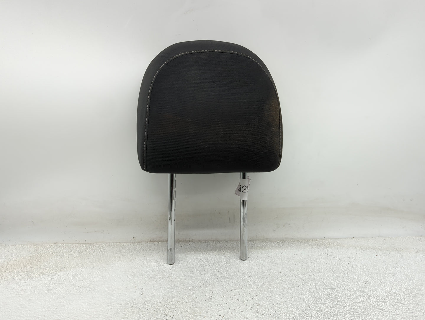2015 Nissan Sentra Headrest Head Rest Front Driver Seat Black - Oemusedautoparts1.com