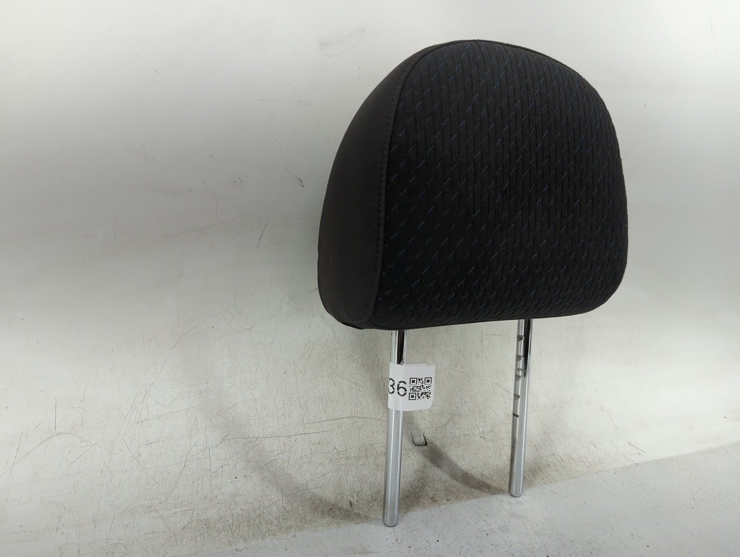 2014-2015 Nissan Sentra Headrest Head Rest Front Driver Seat Black 1424936 - Oemusedautoparts1.com