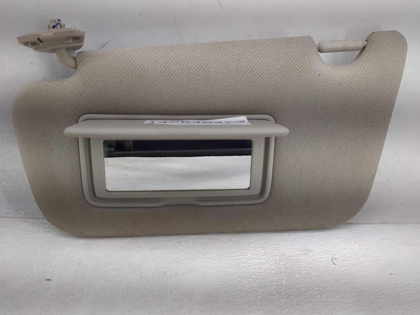2013-2019 Nissan Sentra Sun Visor Shade Replacement Driver Left Mirror Fits Fits 2012 2013 2014 2015 2016 2017 2018 2019 OEM