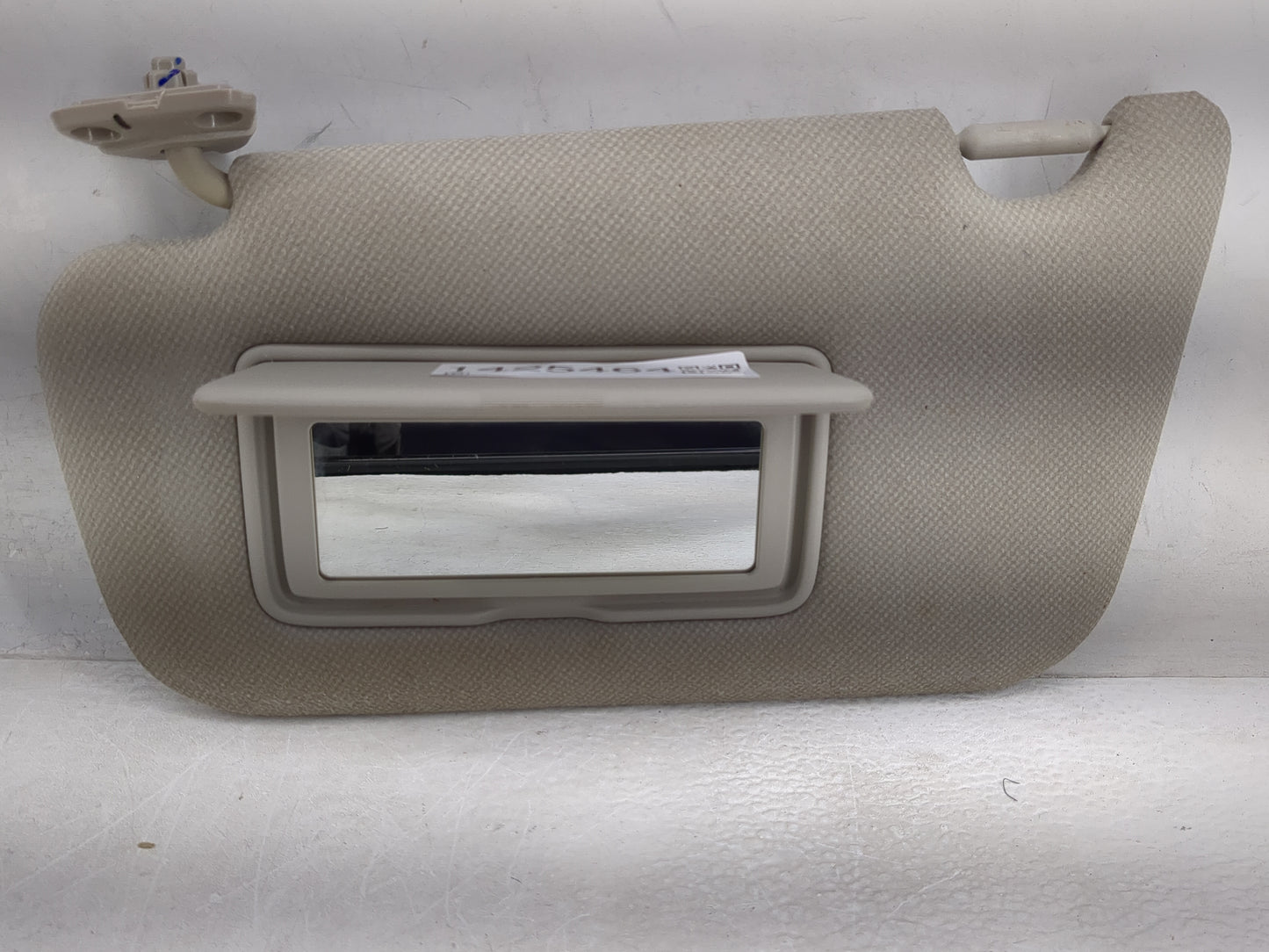 2013-2019 Nissan Sentra Sun Visor Shade Replacement Driver Left Mirror Fits Fits 2012 2013 2014 2015 2016 2017 2018 2019 OEM