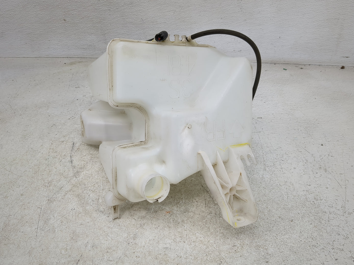 2013-2015 Nissan Sentra Windshield Washer Fluid Reservoir Bottle Oem - Oemusedautoparts1.com
