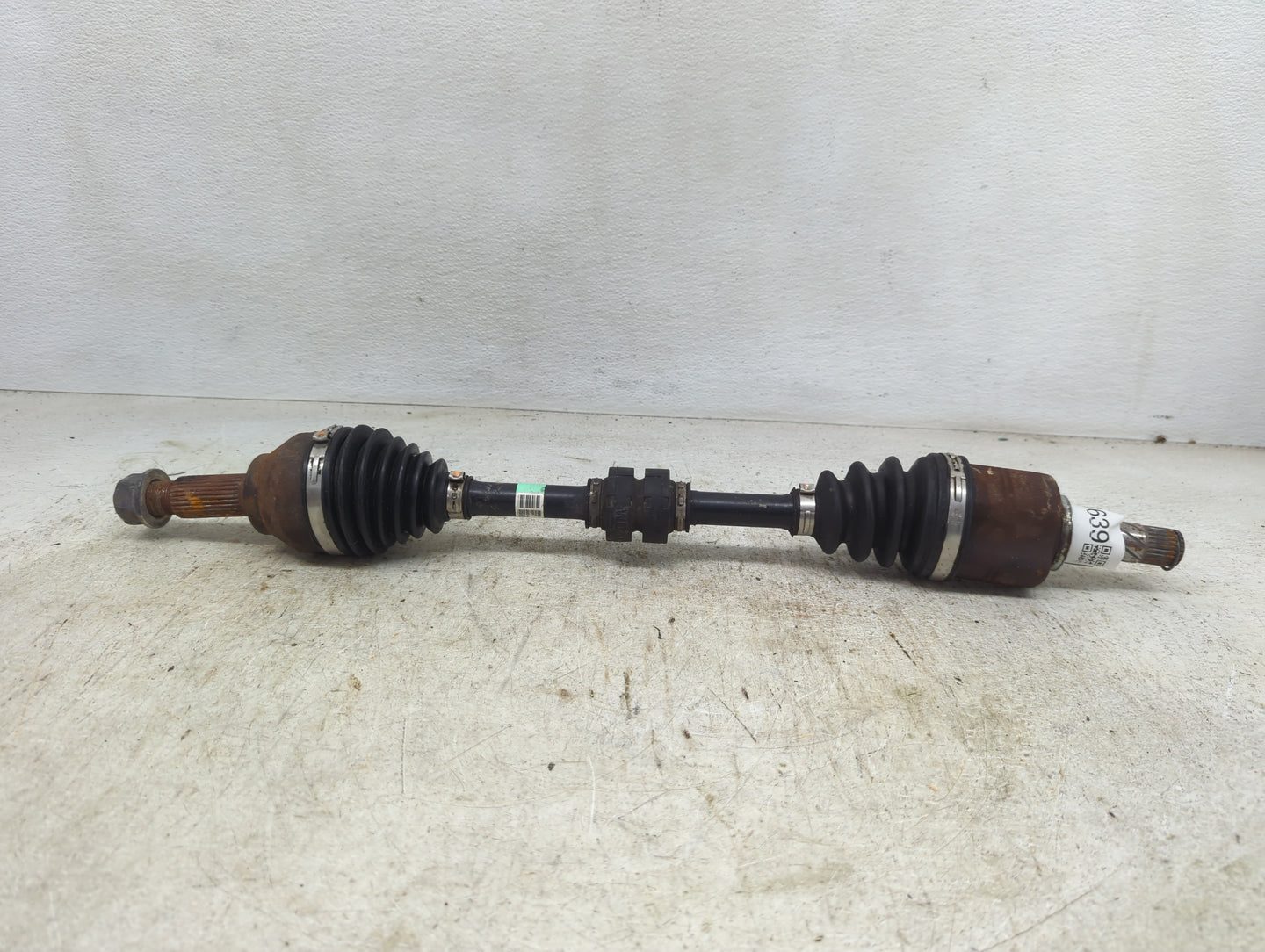 2013-2019 Nissan Sentra Axle Shaft Front Driver Cv C/v - Oemusedautoparts1.com