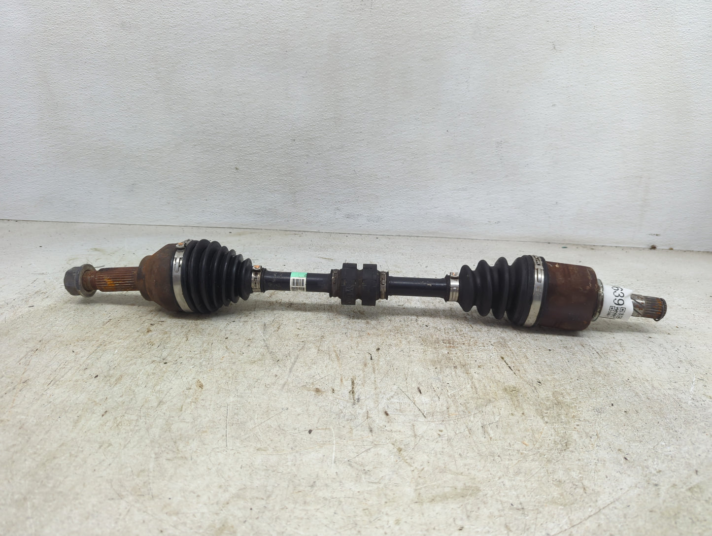 2013-2019 Nissan Sentra Axle Shaft Front Driver Cv C/v - Oemusedautoparts1.com