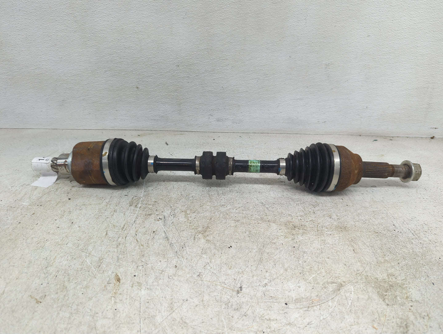 2013-2019 Nissan Sentra Axle Shaft Front Driver Cv C/v - Oemusedautoparts1.com