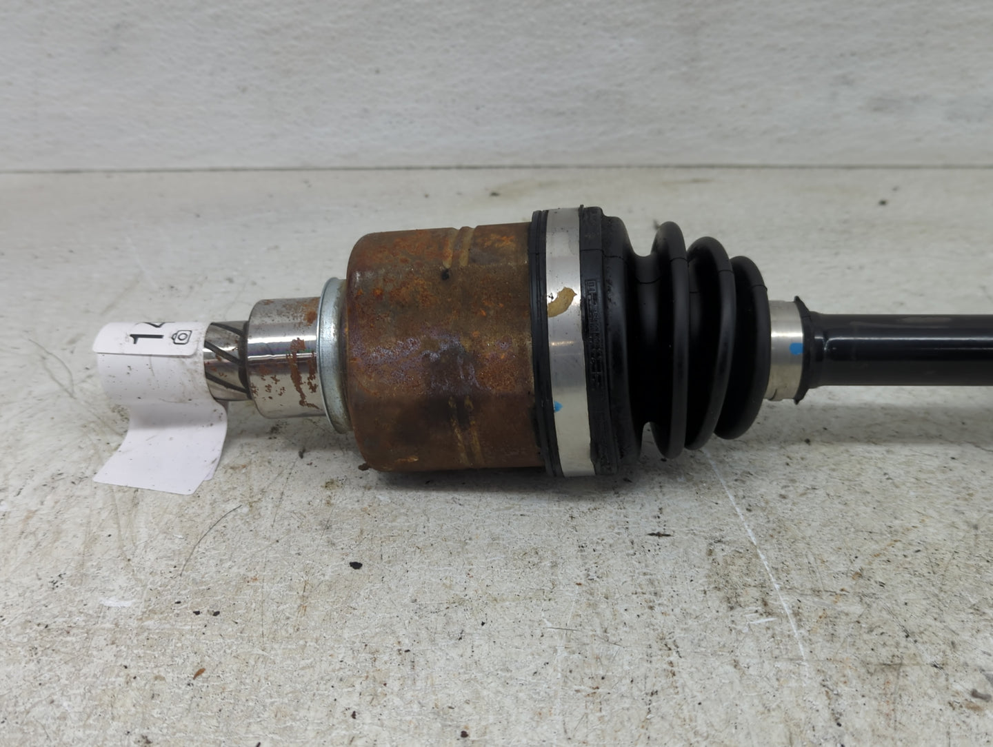2013-2019 Nissan Sentra Axle Shaft Front Driver Cv C/v - Oemusedautoparts1.com