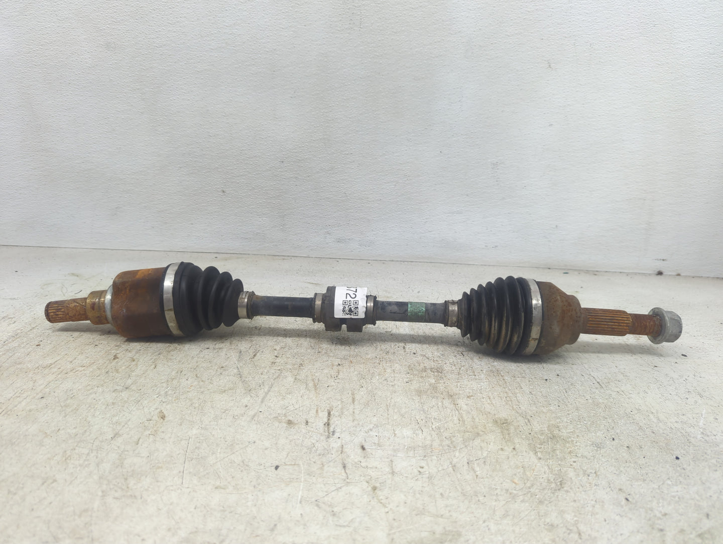 2013-2019 Nissan Sentra Axle Shaft Front Driver Cv C/v - Oemusedautoparts1.com