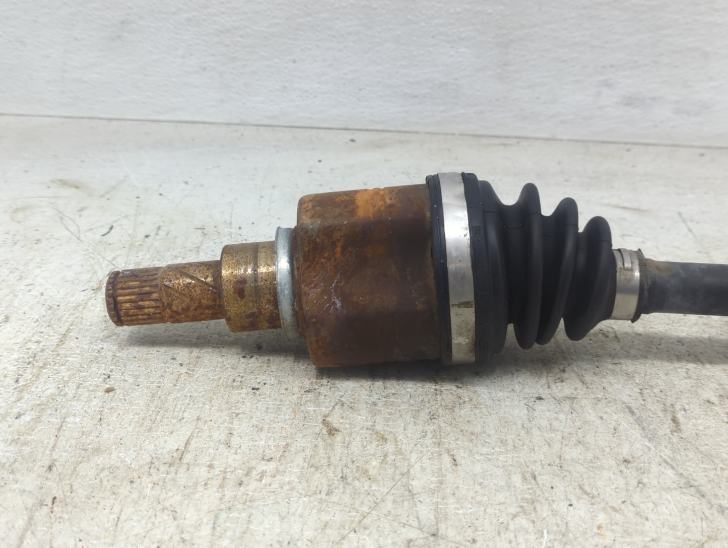 2013-2019 Nissan Sentra Axle Shaft Front Driver Cv C/v - Oemusedautoparts1.com
