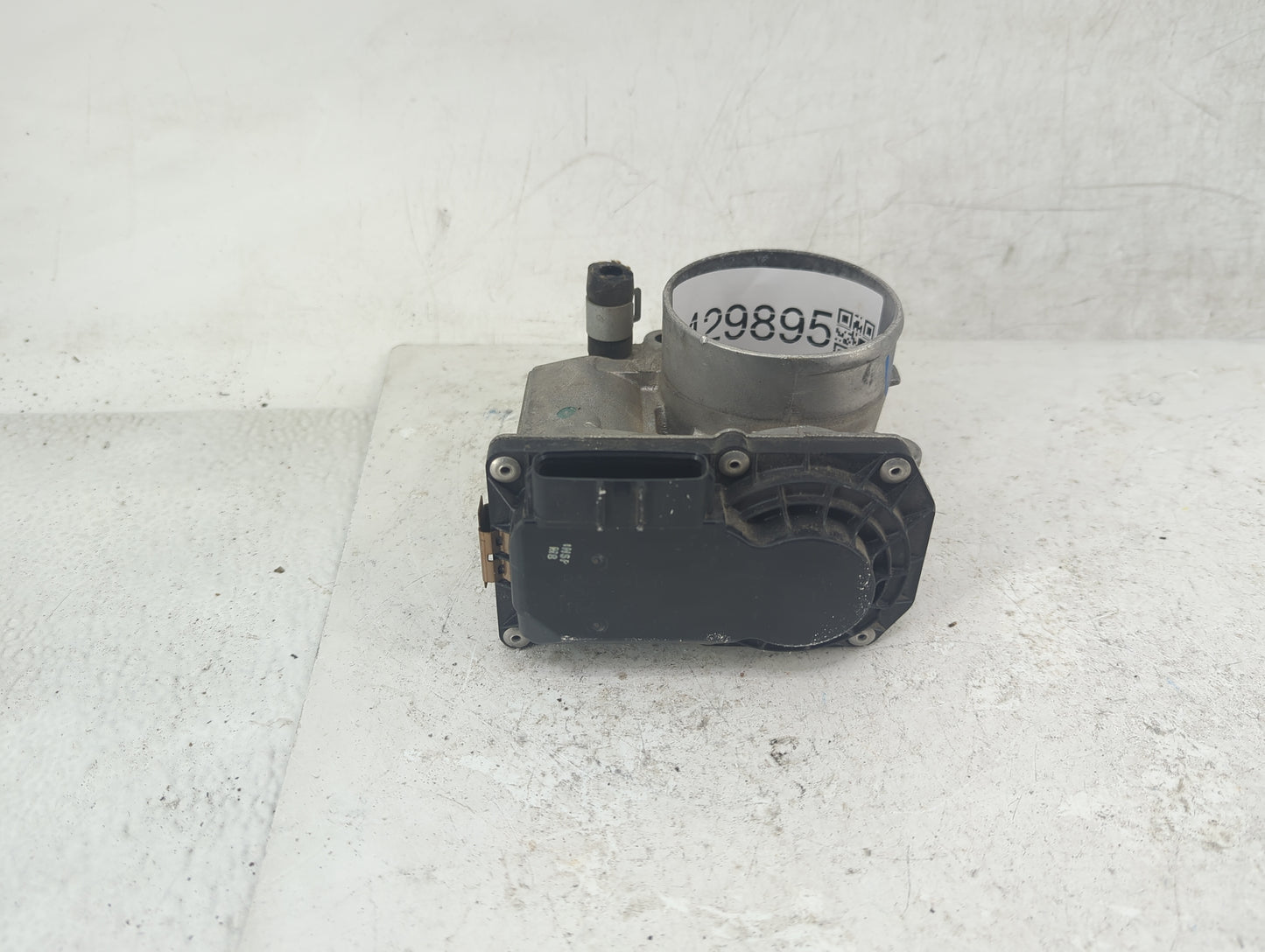 2013-2019 Nissan Sentra Throttle Body P/N:3RA60-01 Fits Fits 2013 2014 2015 2016 2017 2018 2019 OEM Used Auto Parts - Oemuse