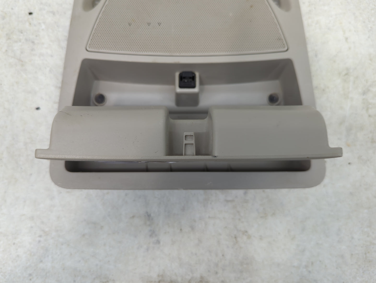 2015 Nissan Sentra Overhead Roof Console - Oemusedautoparts1.com