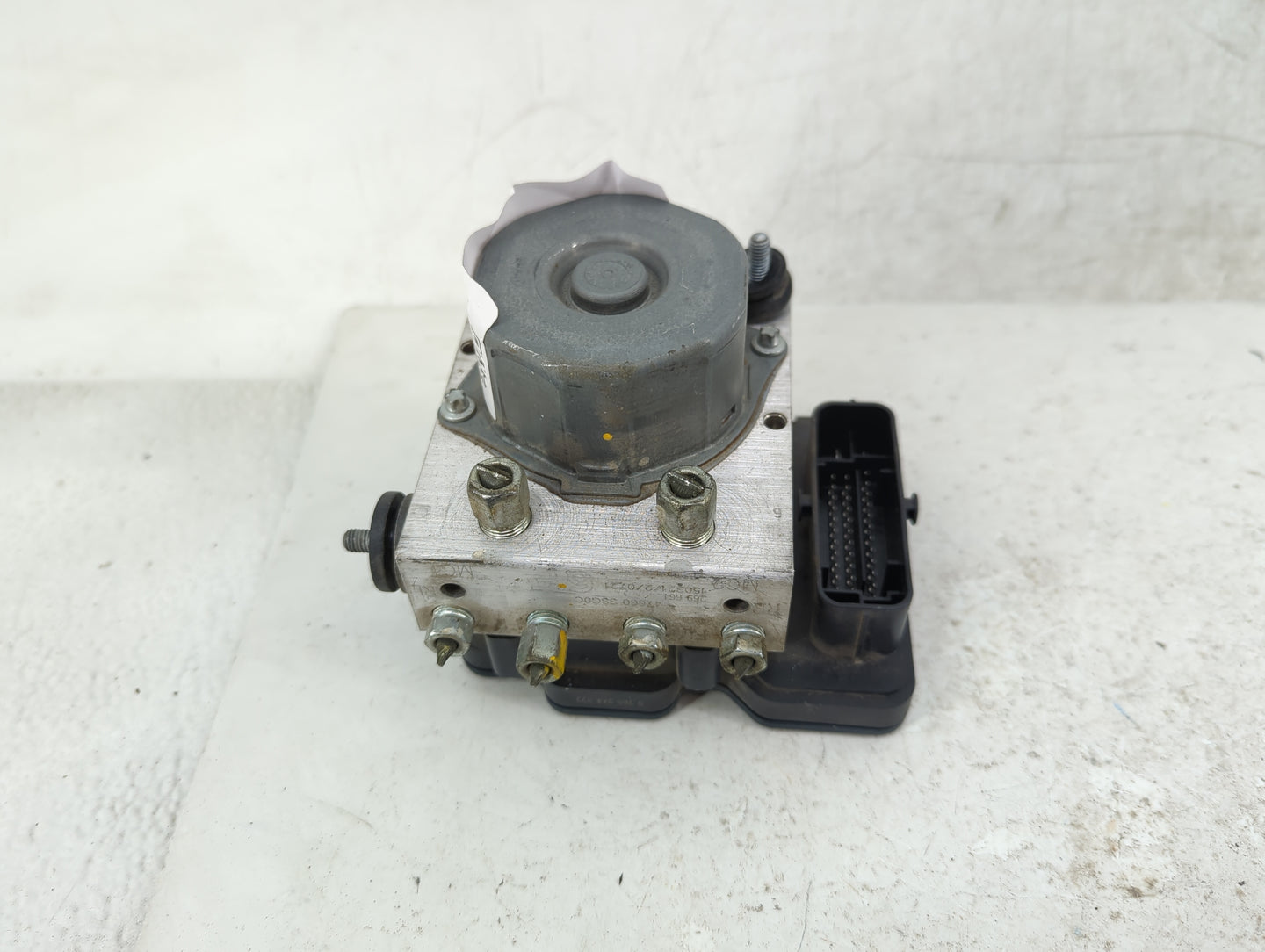2014-2015 Nissan Sentra ABS Pump Control Module Replacement P/N:0265956096 2265106527 Fits Fits 2014 2015 OEM Used Auto Part