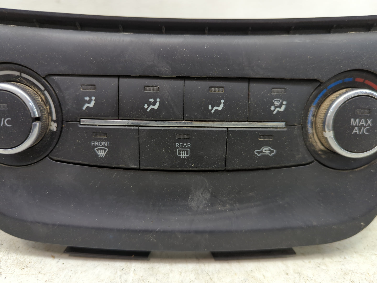 2015 Nissan Sentra Climate Control Module Temperature AC/Heater Replacement P/N:275004AT2A Fits OEM Used Auto Parts - Oemuse