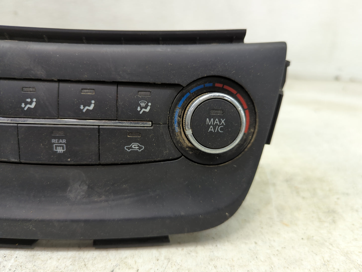 2015 Nissan Sentra Climate Control Module Temperature AC/Heater Replacement P/N:275004AT2A Fits OEM Used Auto Parts - Oemuse