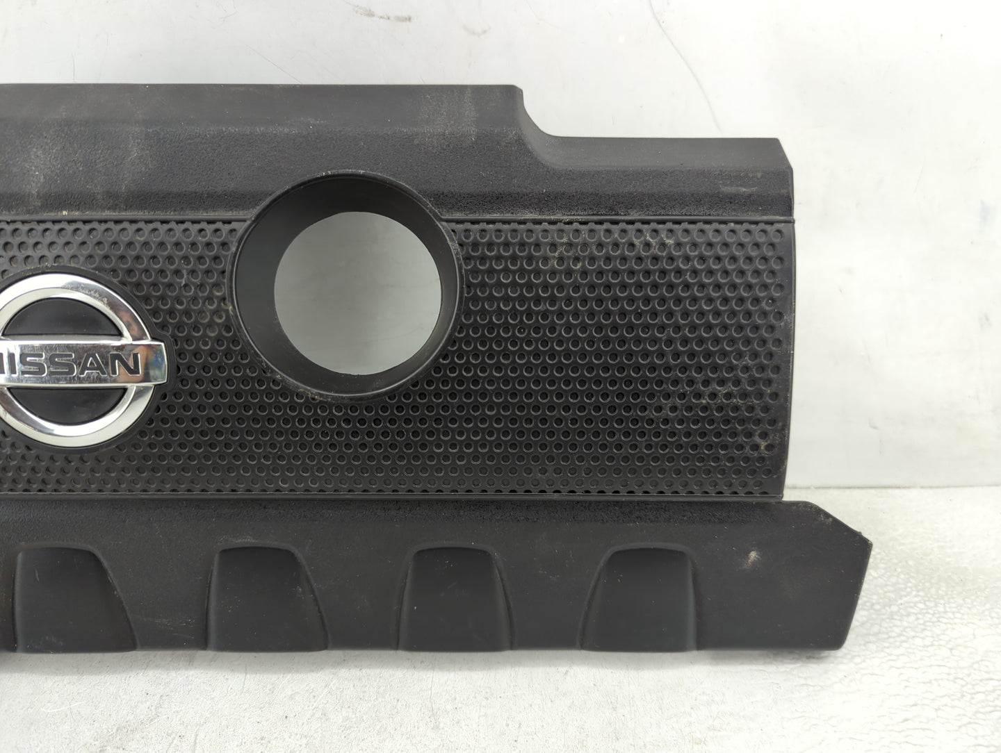 2015 Nissan Sentra Engine Cover 1430350 - Oemusedautoparts1.com