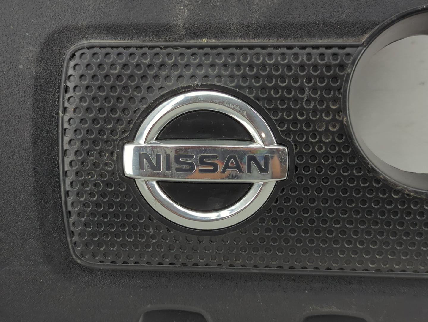 2015 Nissan Sentra Engine Cover 1430350 - Oemusedautoparts1.com