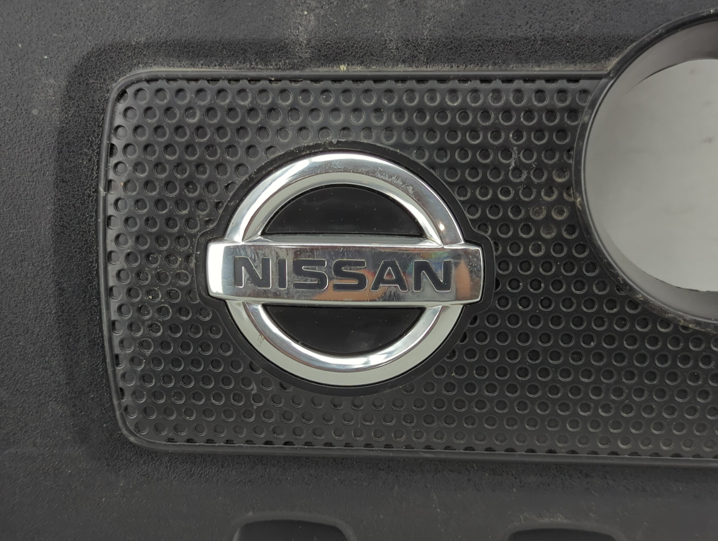 2015 Nissan Sentra Engine Cover 1430350 - Oemusedautoparts1.com