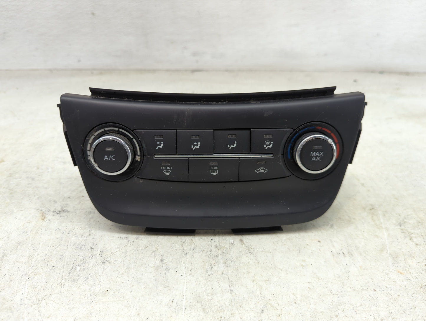 2015-2017 Nissan Sentra Climate Control Module Temperature AC/Heater Replacement Fits Fits 2015 2016 2017 OEM Used Auto Part